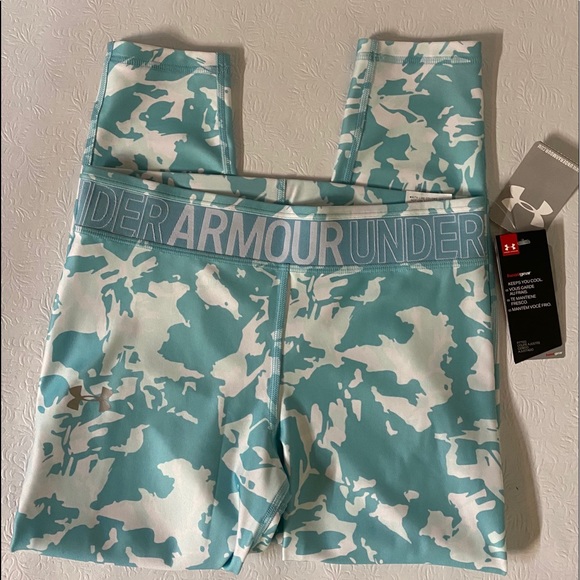 Under Armour Girls' Print Novelty Crop Leggings - Picture 3 of 6